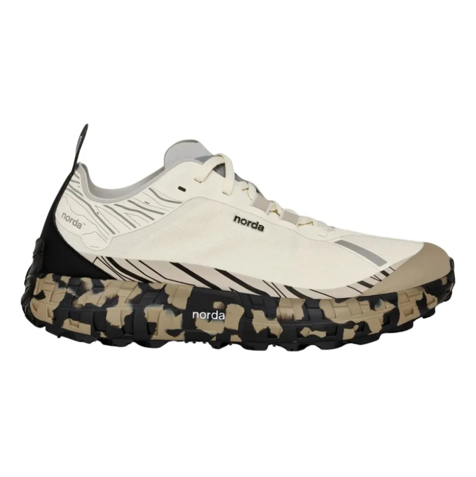 001A Buty do biegania w terenie