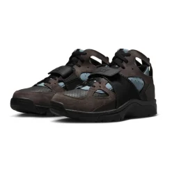Air Trainer Huarache Sneakers