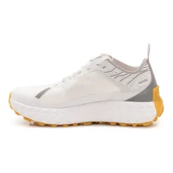 001A Sneaker