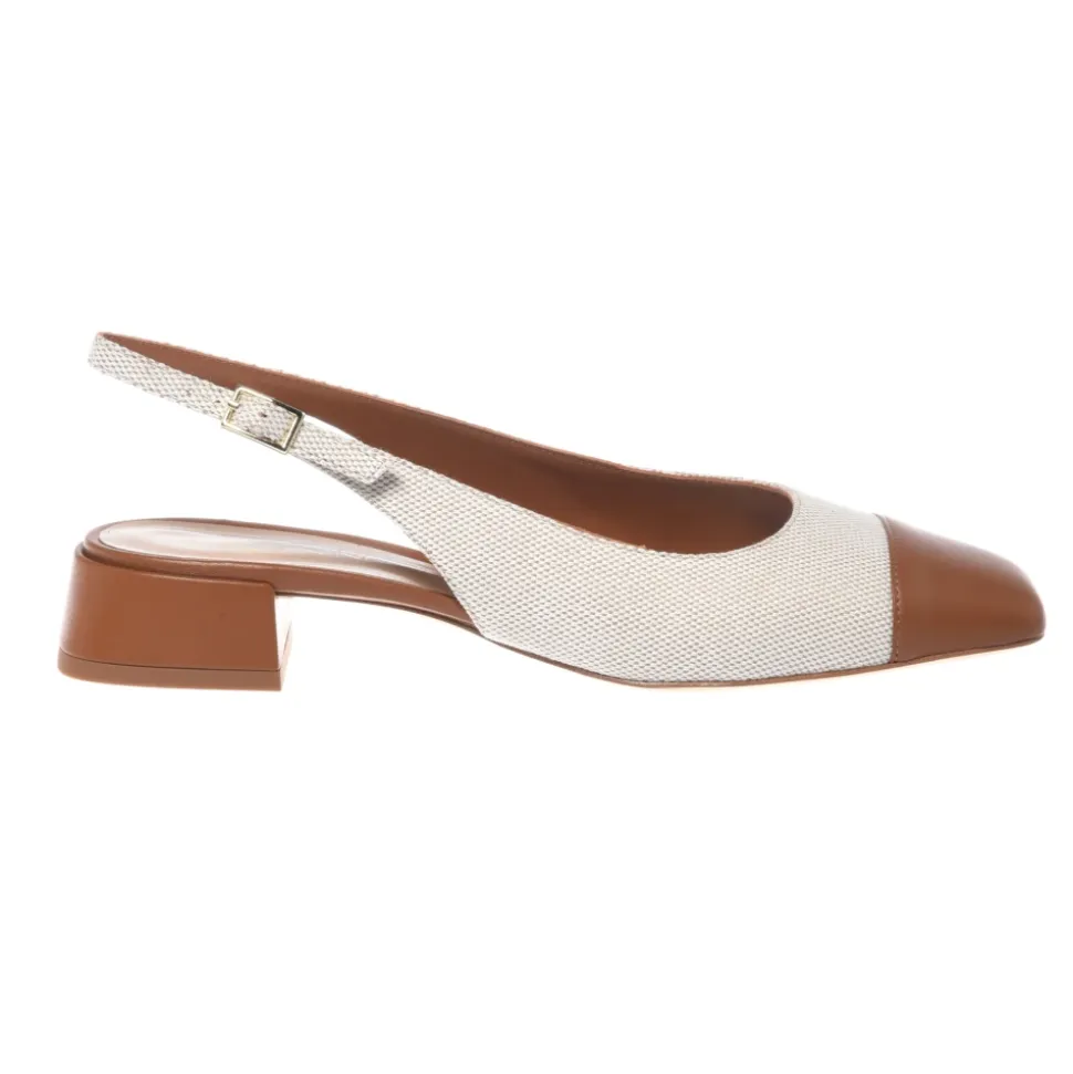 Beżowe czółenka slingback z skóry nappa i écru płótna