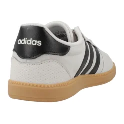 Breaknet Sleek Sneakers