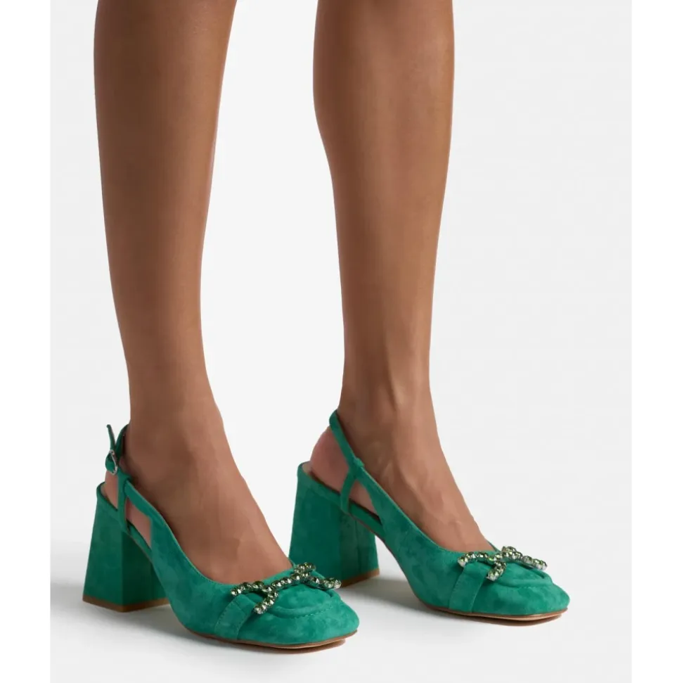 Buty na obcasie pięty ze strzemionami