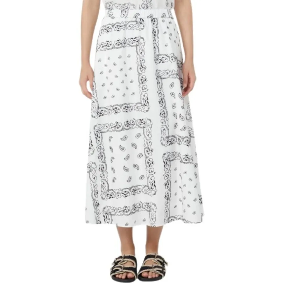 Caravan Skirt