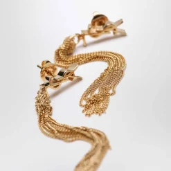 Cassandre Pom Pom Earrings