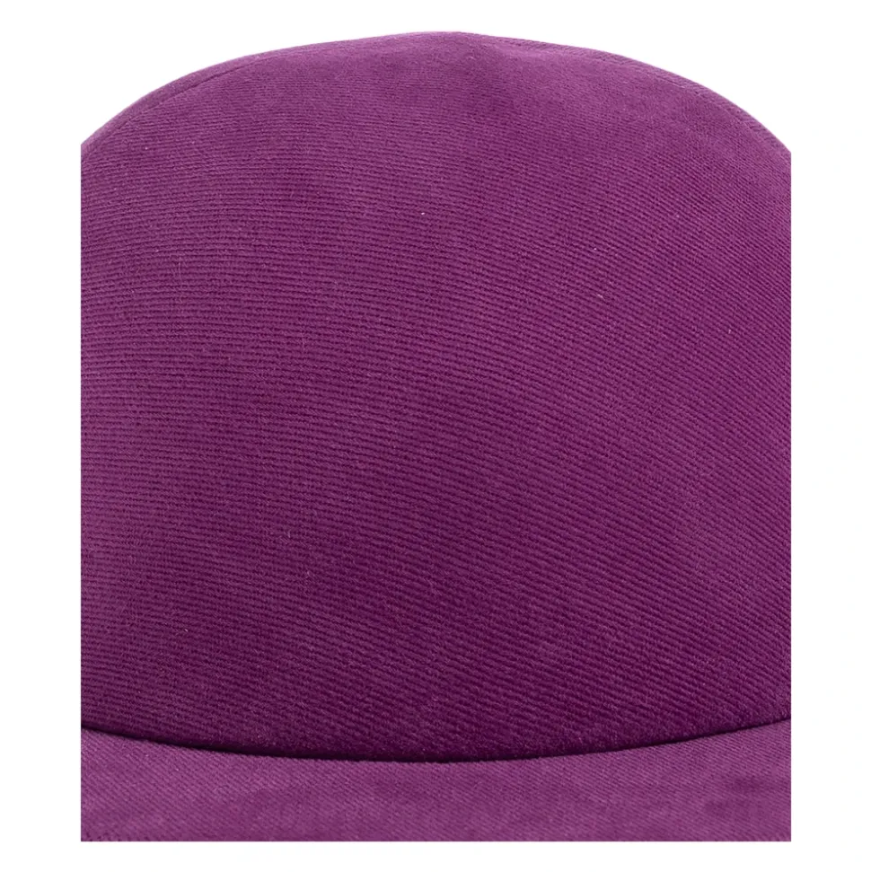 Czapka z daszkiem