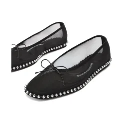 Czarne Skórzane Buty z Kokardą i Ozdobnymi Nitami