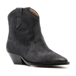 Dewina Buty