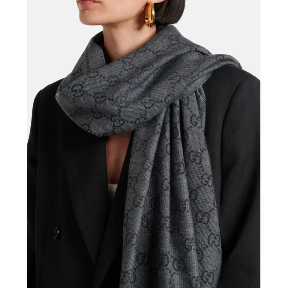 GG Jacquard Pattern Knitted Scarf