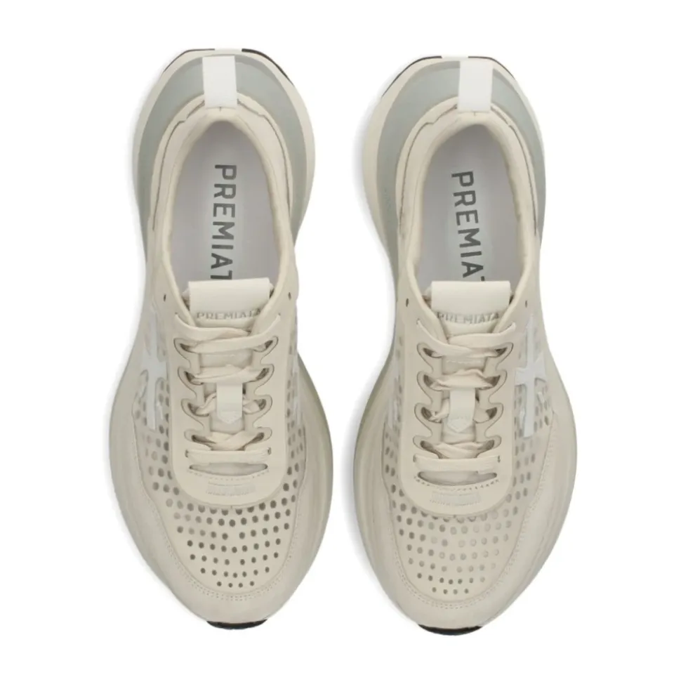 Hill 8242 Sneakers
