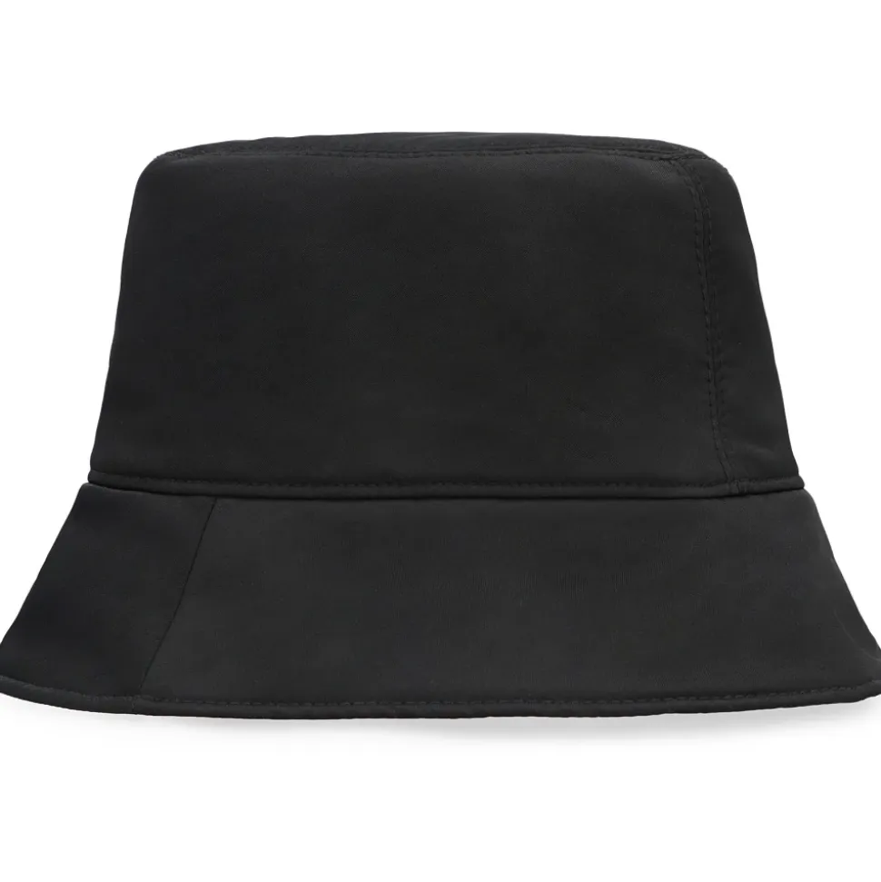 Kapelusz typu Bucket Hat