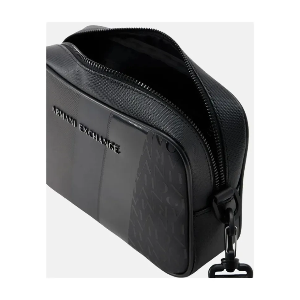 Kompaktowa Torebka Pochette