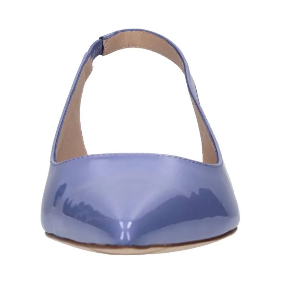 Lakierowane czółenka Slingback