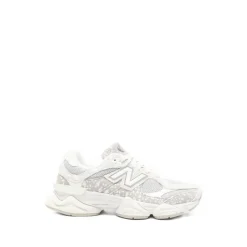9060 Lifestyle Sneaker