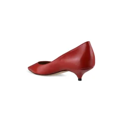 Liisa Pump