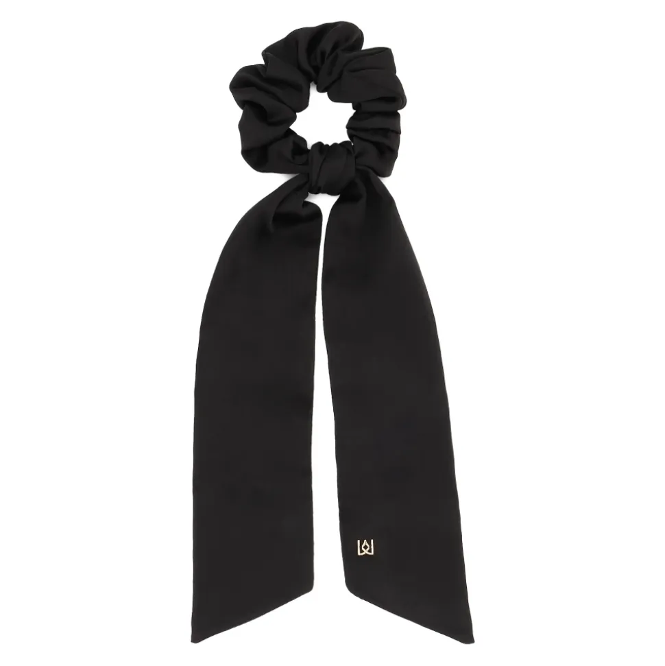 Miriela Scrunchie