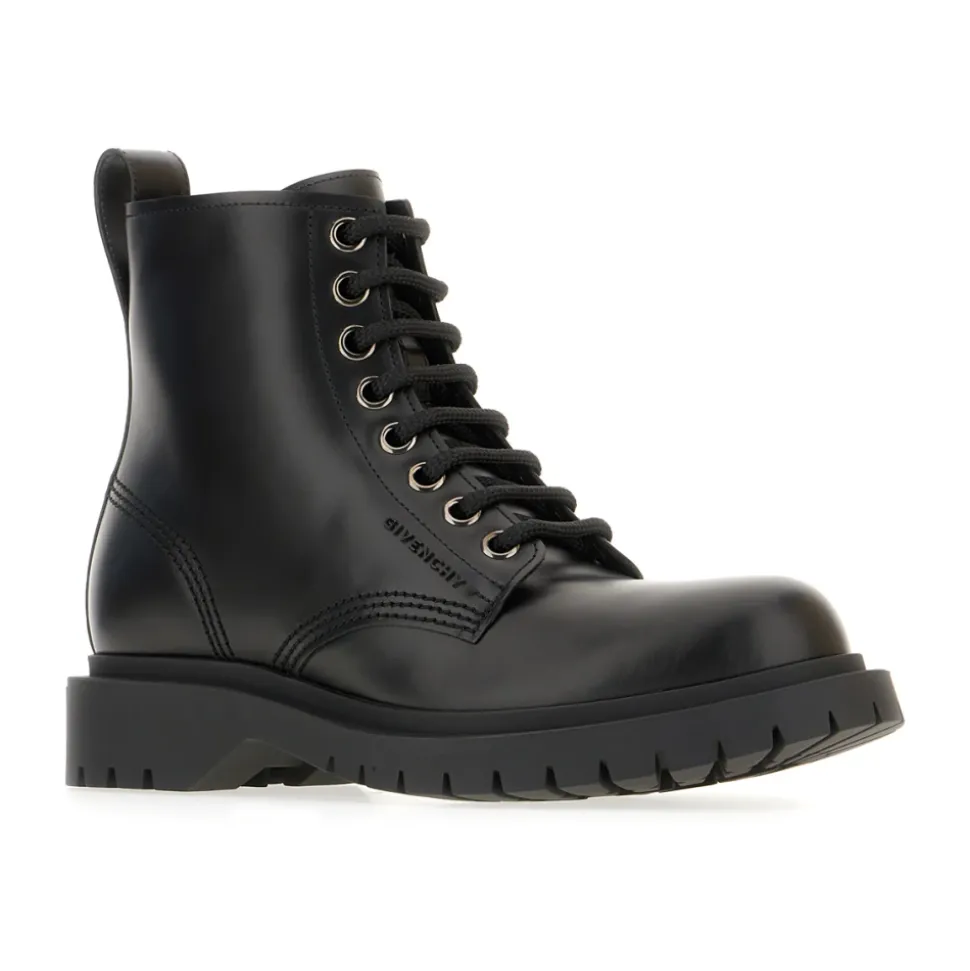 Modne Buty na Stylowe Outfity