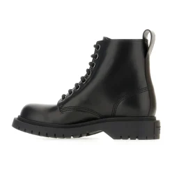 Modne Buty na Stylowe Outfity