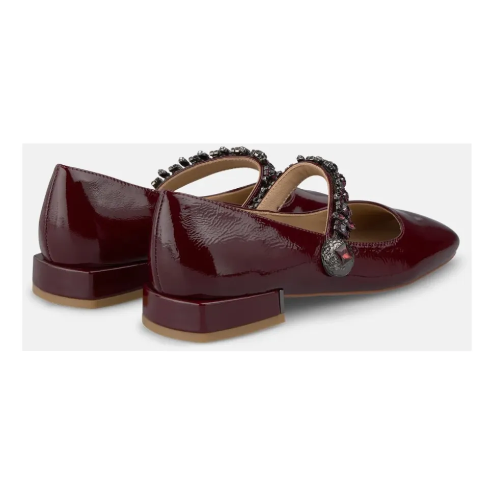 Płaska buty pasek klejnot