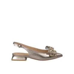 Płaskie buty z kokardką
