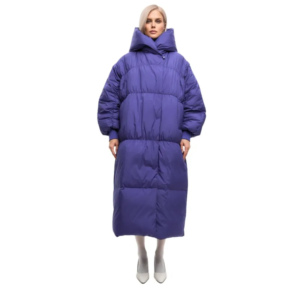 Puchowy płaszcz oversize