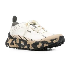 Running Shoes