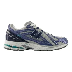 Running Shoes