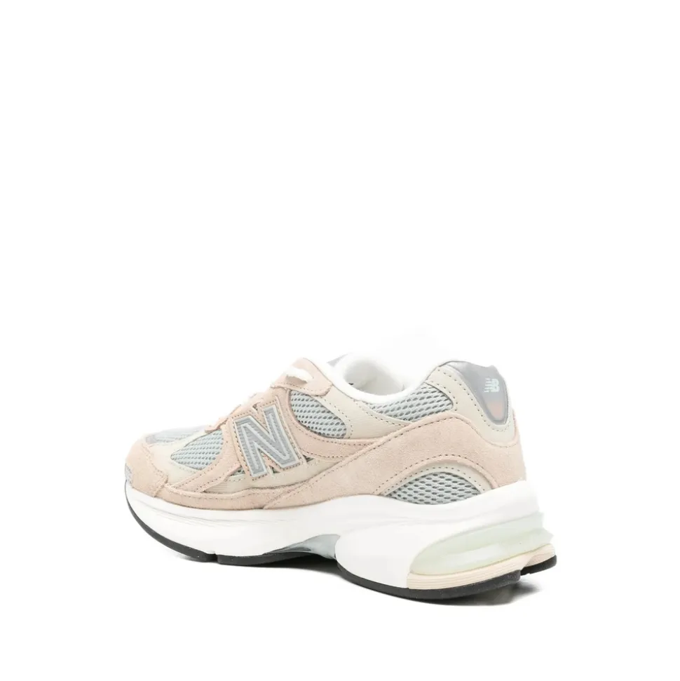 Running Shoes