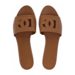 Sandały