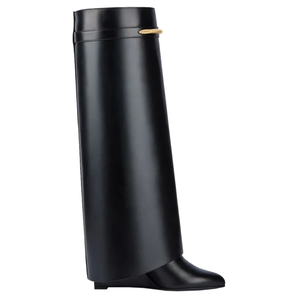 Shark Boots in Leather