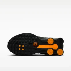 Shox R4