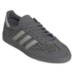 Skate Shoes
