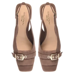 Slingback Pump