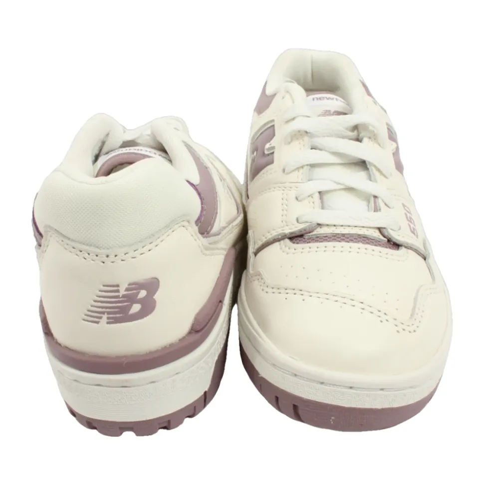 550 Sneakers