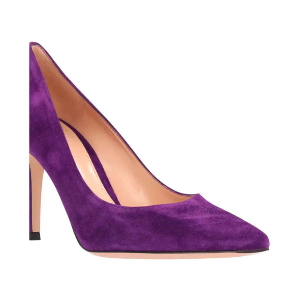 85 Suede Pump