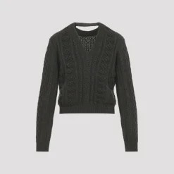 Sweter krótki z warkoczowym splotem
