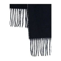 Szalik Fringe Logo