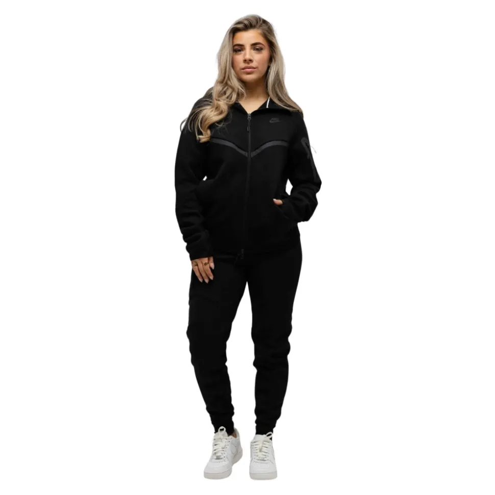 Tech Fleece Windrunner Set