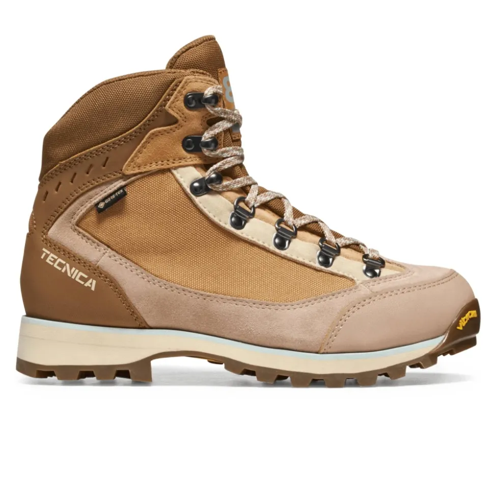 Trekking Boots
