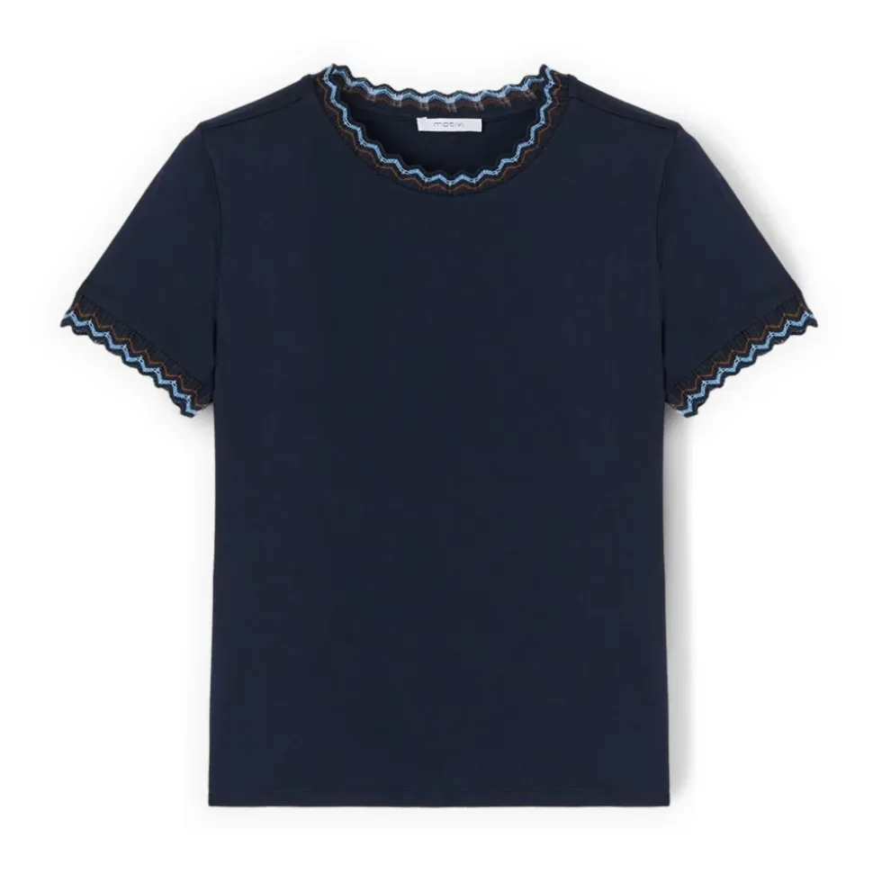T-shirt z dzianinowymi brzegami