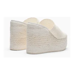 Twiga Wedge