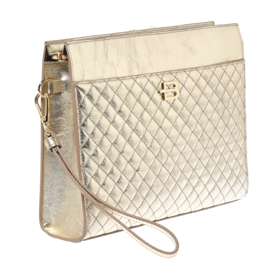 Unisex clutch bag in light gold quilted laminated leather