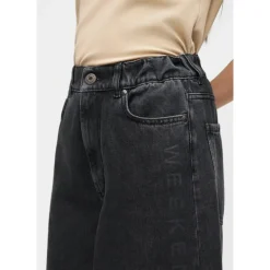 Vega Jeans