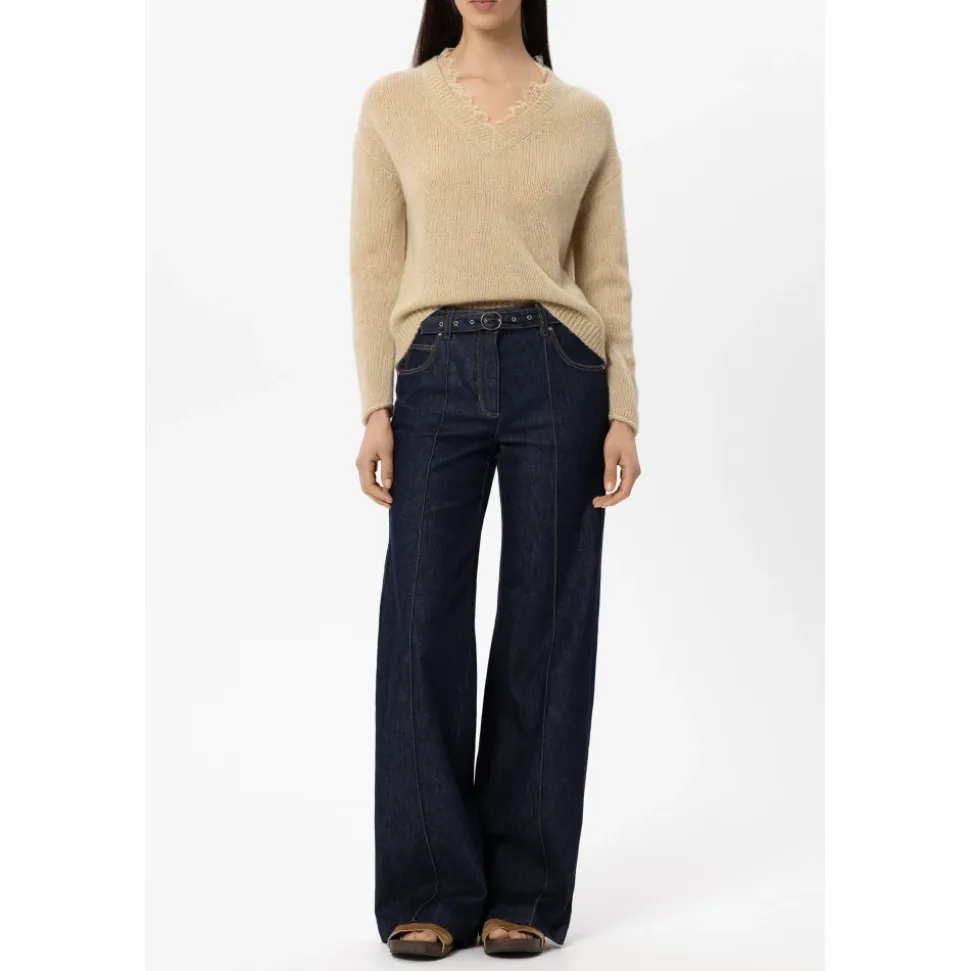 V-neck Knitwear