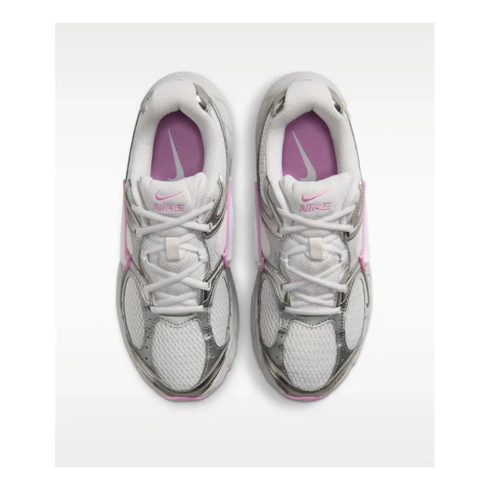 V5 RNR Sneakers