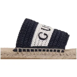 Wicker Slide