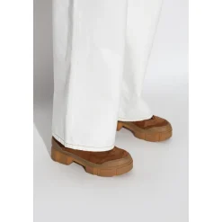 Zamszowe buty za kostkę